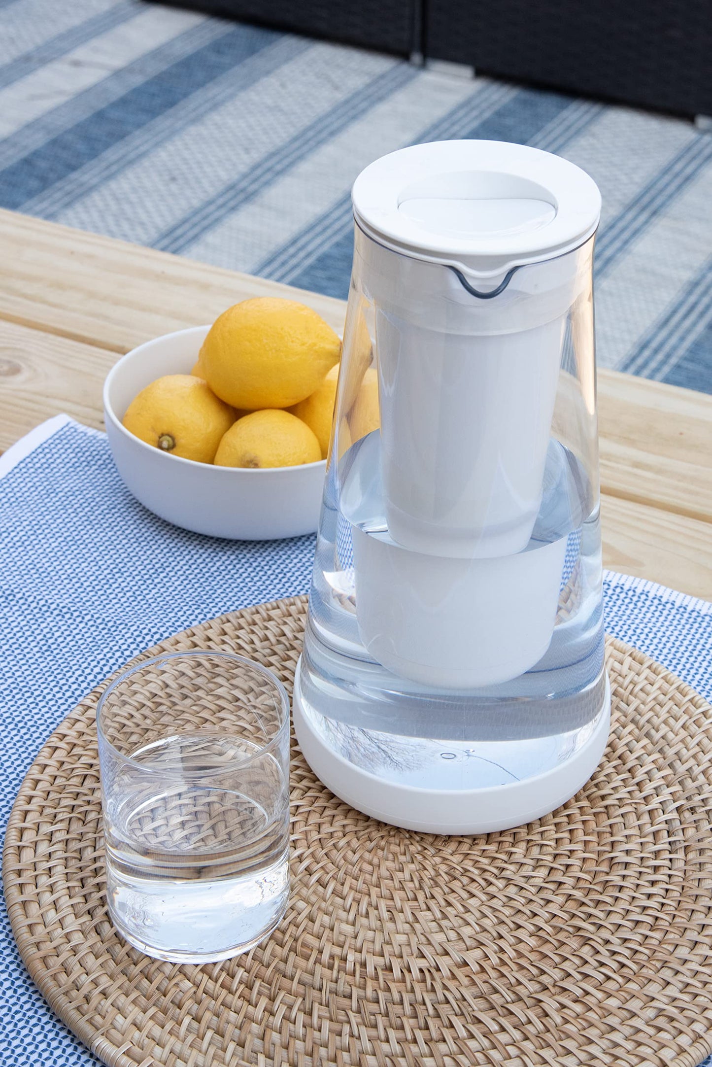 Glass Water Filter Pitcher with Silicone Base